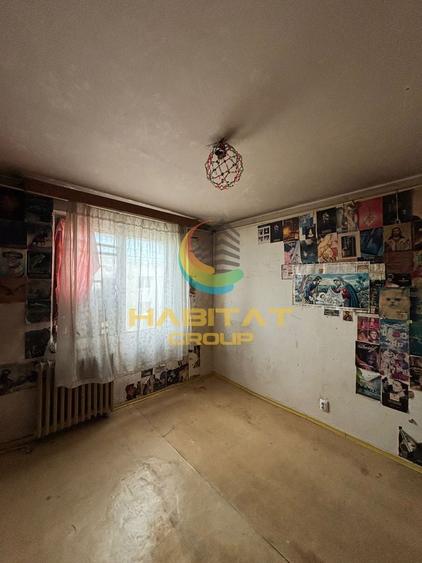 Apartament cu 4 camere decomandat în Berceni