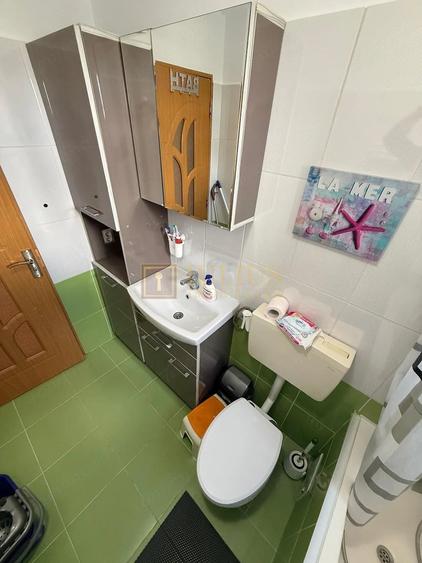 Apartament cu 3 camere decomandat în Șagului