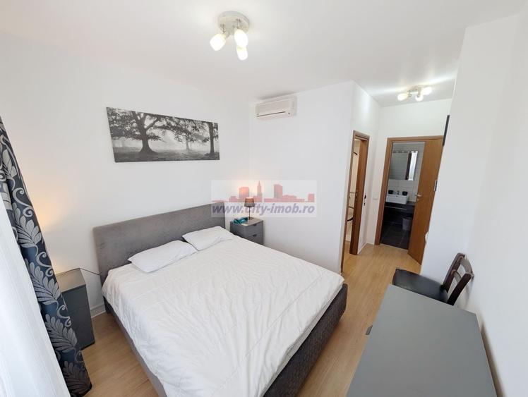 Apartament cu 3 camere decomandat în Băneasa
