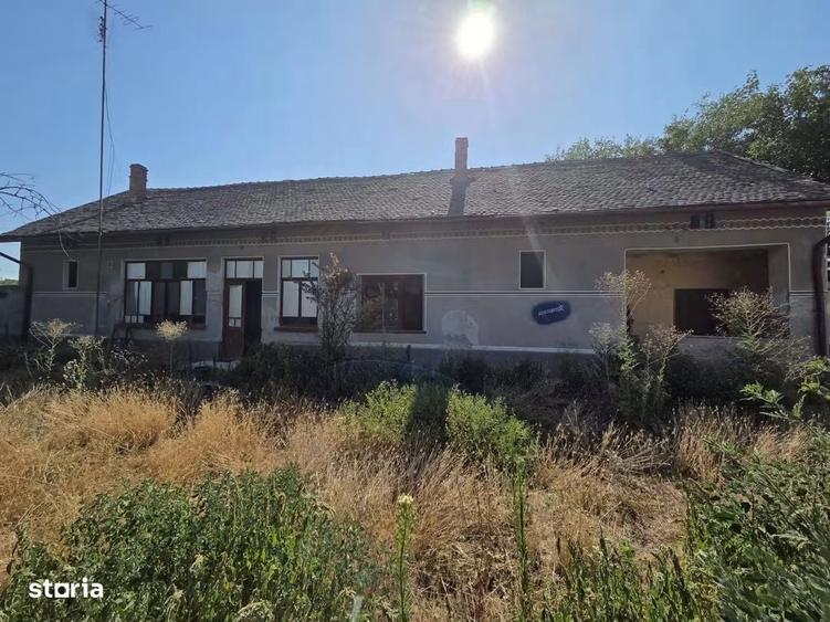 Vand casa cu teren 2000 mp, Nadlac-Arad, comision agentie 0% - 3