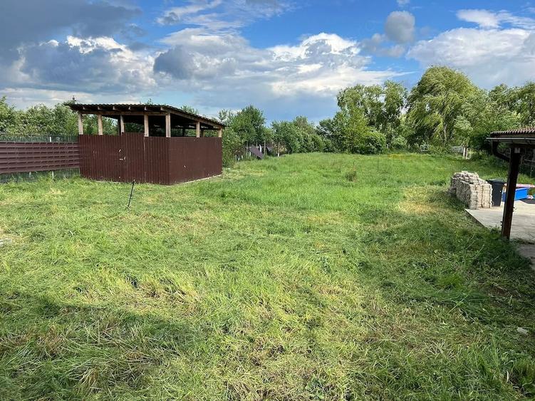 Casă cu 2 camere cu Teren 1836 Mp în Dudeștii Noi