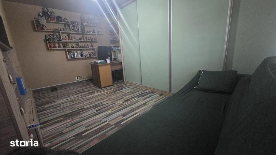 Apartament cu 3 camere decomandat în Exterior Sud