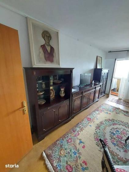 Apartament cu 3 camere, mobilat în Grivița