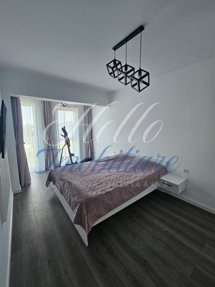 Apartament cu 2 camere semidecomandat, mobilat în Florești