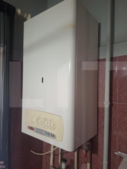 Casă individuală cu 4 camere cu Canalizare în Lugoj