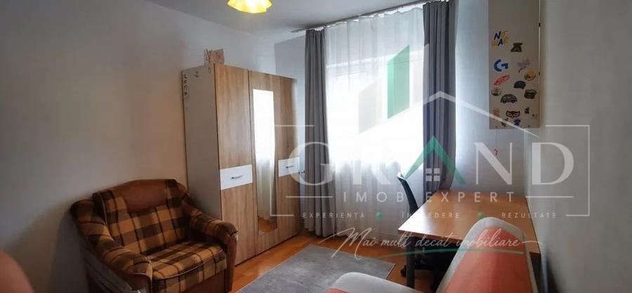 Apartament cu 3 camere decomandat, mobilat în Mărăști