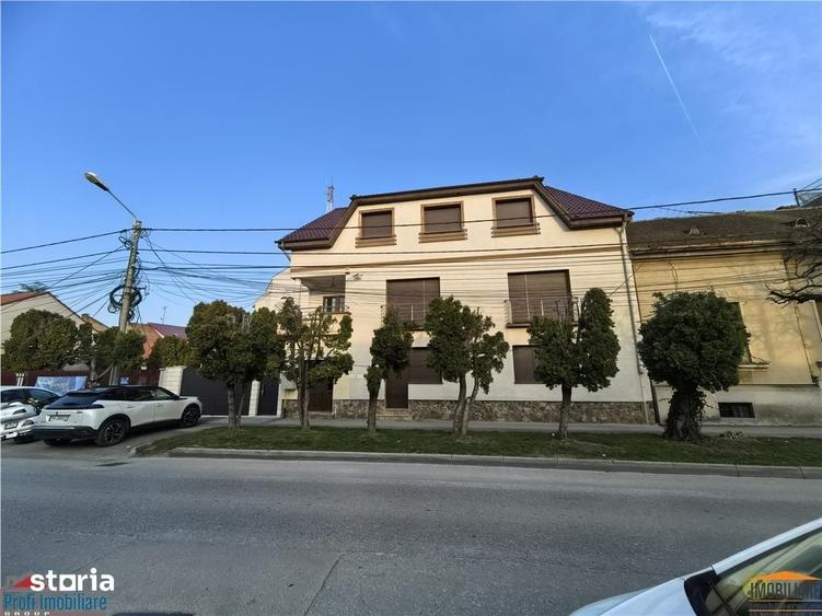 Casă cu Teren 621 Mp în Elisabetin