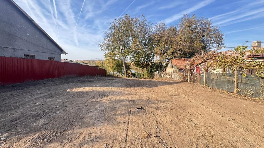 Teren Construcții intravilan de 1333 mp, în Moara Vlăsiei