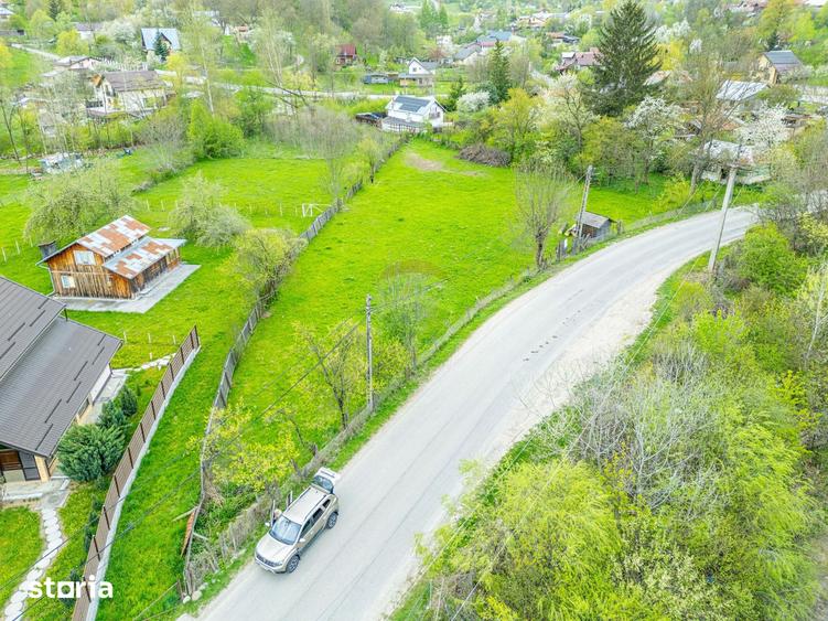 Teren de 2221 mp, în Central
