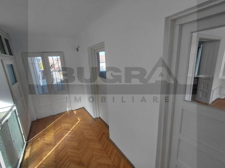 Casă individuală cu 4 camere cu Canalizare în Gheorgheni