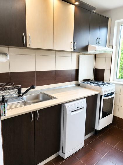 Apartament cu 2 camere decomandat, mobilat în Nord
