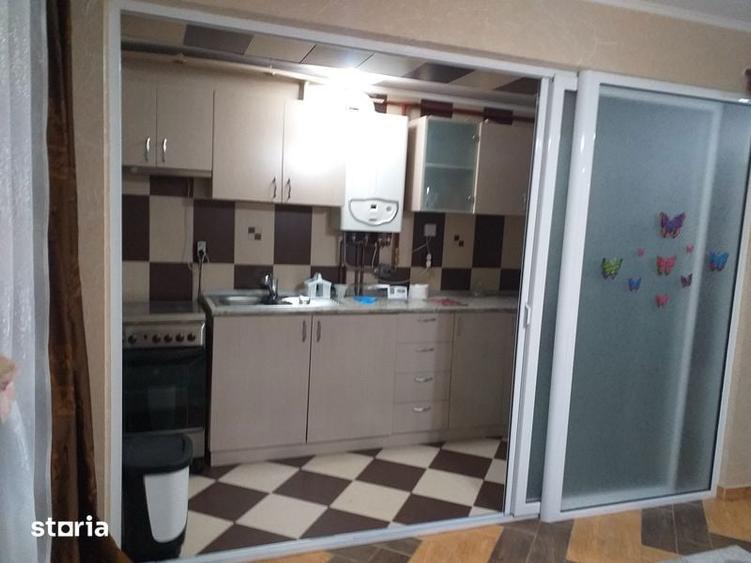 Inchiriez apartament doua camere - 5