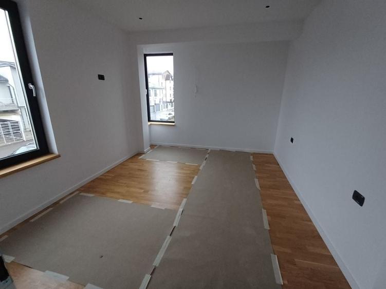 Duplex cu 6 camere cu Teren 280 Mp în Nord