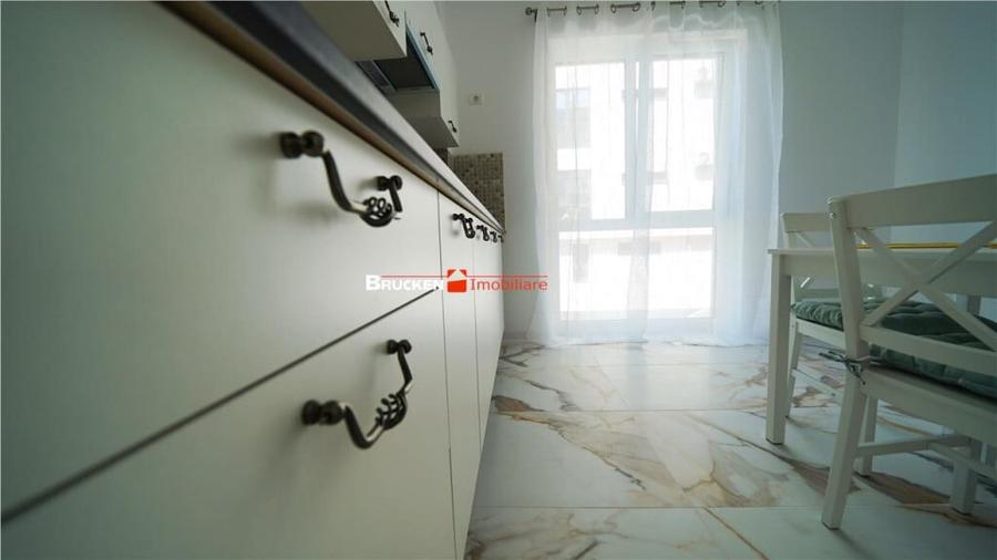 Apartament cu 2 camere decomandat în Băile Felix