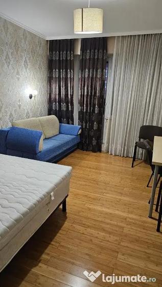 Apartament cu 2 camere semidecomandat în Veteranilor