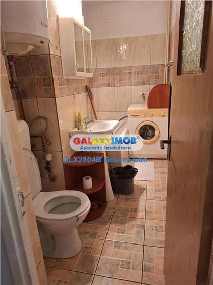 Garsonieră decomandată, mobilată în 13 Septembrie
