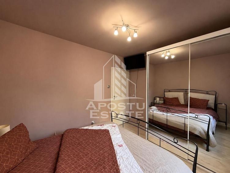 Apartament cu 2 camere semidecomandat, mobilat în Complex Studențesc