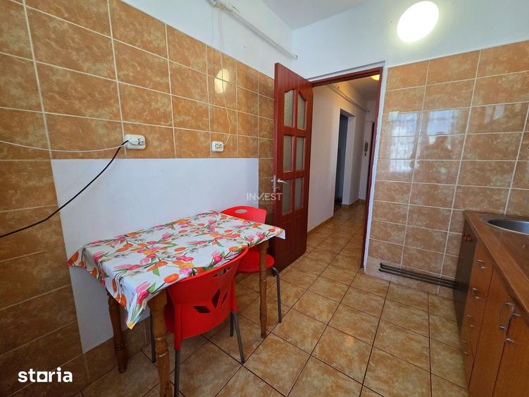 Apartament cu 2 camere decomandat în Mircea cel Bătrân