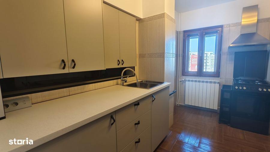Apartament cu 2 camere decomandat în Republicii