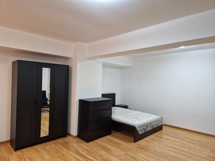 Garsonieră semidecomandată în Berceni