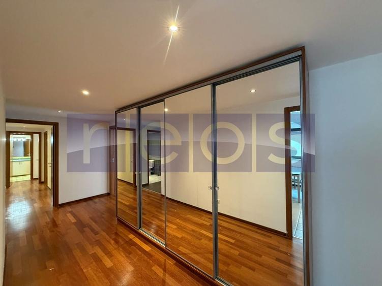 Apartament cu 3 camere, mobilat în Șoseaua Nordului