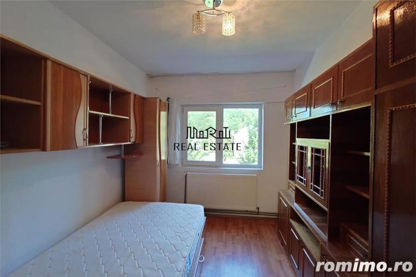Apartament cu 3 camere în Criș