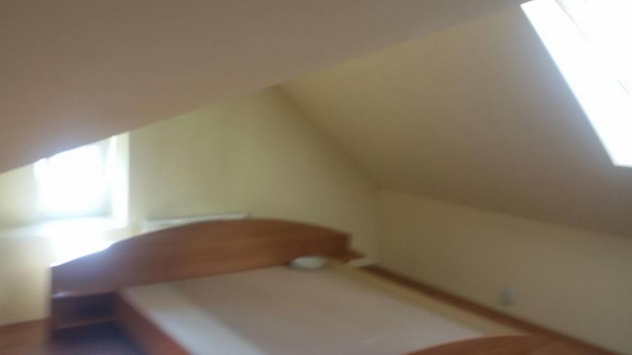Apartament cu 2 camere nedecomandat în Gruia