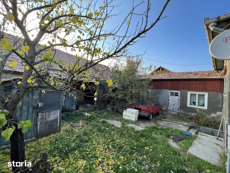 Casă cu 3 camere cu Teren 1473 Mp în Apahida