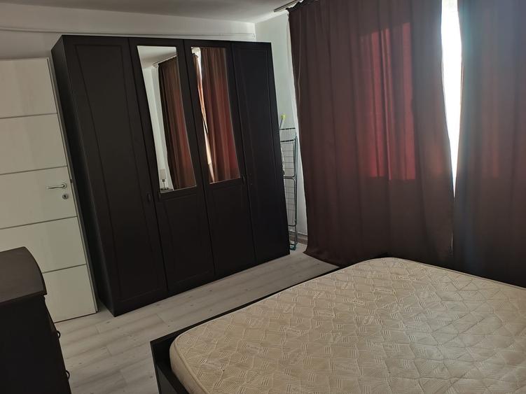 Apartament cu 2 camere semidecomandat în Băncilor