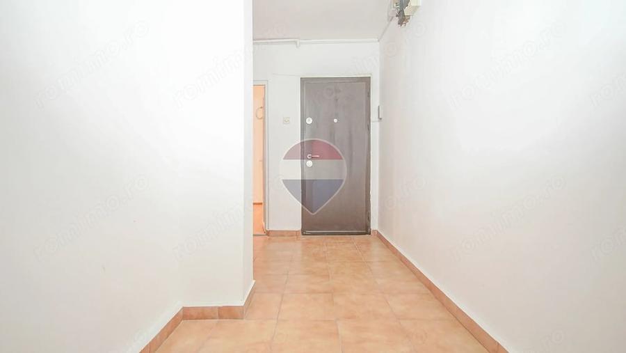 Apartament cu 2 camere decomandat în Răcădău