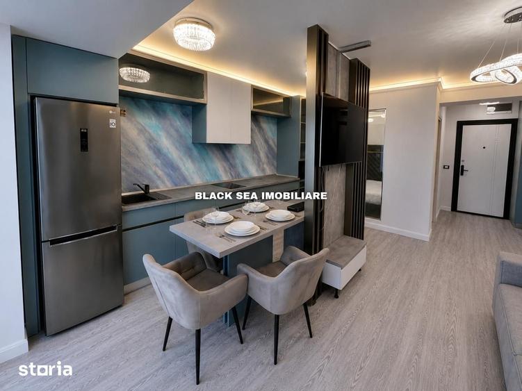 Apartament cu 3 camere semidecomandat în Nord