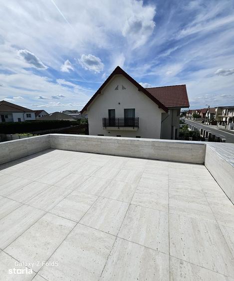 Casă cu 4 camere cu Teren 350 Mp în Central