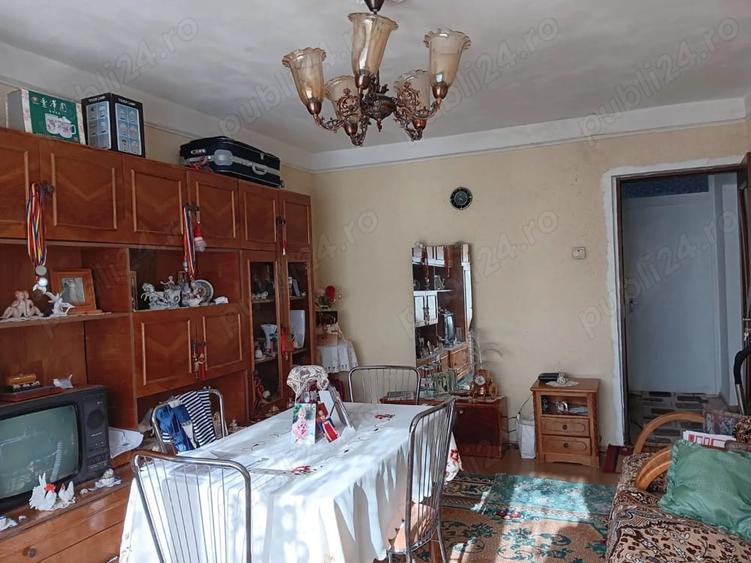 Apartament cu 2 camere decomandat în Sud