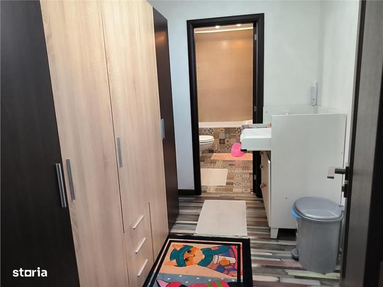 Casă cu 4 camere în Ciorogârla