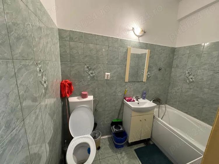 Apartament cu 2 camere decomandat, mobilat în Central
