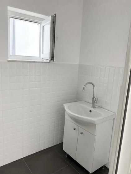 Spațiu comercial, de 90 mp, în Exterior Vest