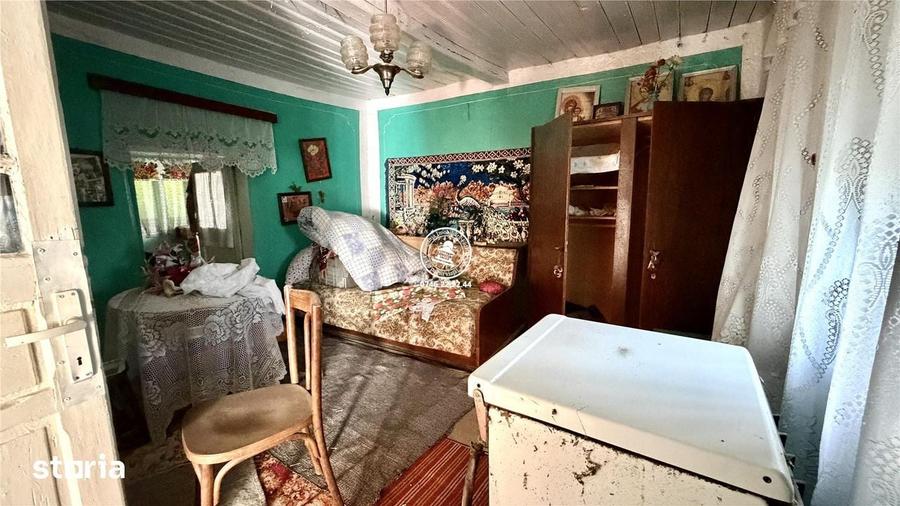 Casă cu 3 camere cu Teren 1194 Mp în Popricani