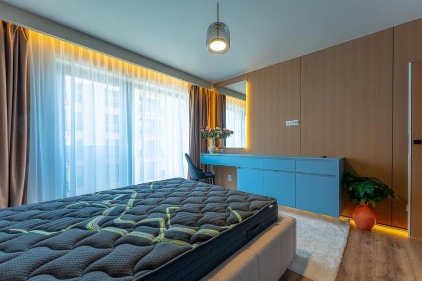 Apartament cu 2 camere semidecomandat, mobilat în Între Lacuri