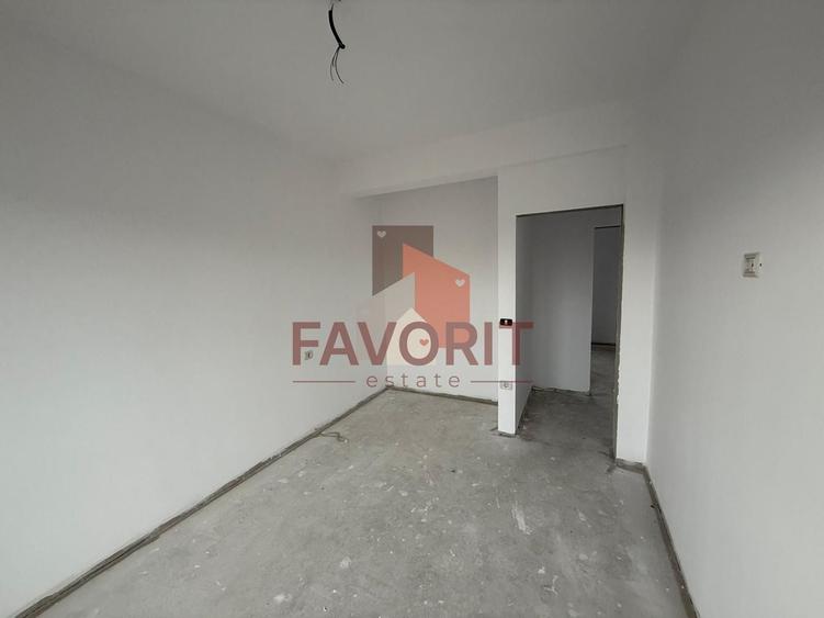 Duplex cu 3 camere cu Canalizare în Sânandrei