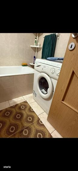 Apartament cu 2 camere decomandat în Exterior Vest
