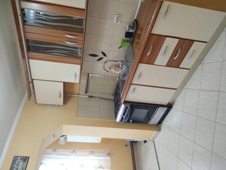 Apartament cu 2 camere decomandat în Micro 17