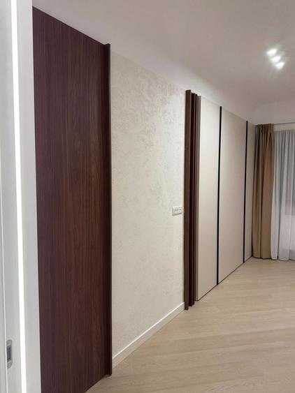 Apartament cu 3 camere decomandat, mobilat în Pipera