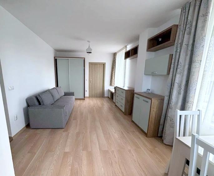 Apartament cu 2 camere semidecomandat, mobilat în Zorilor — fotografia 3