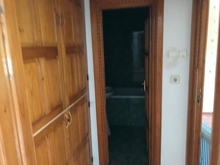 Apartament cu 2 camere semidecomandat în Gorjului