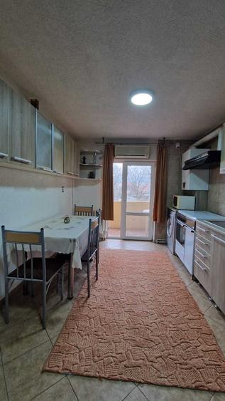 Apartament cu 2 camere decomandat în Tolstoi