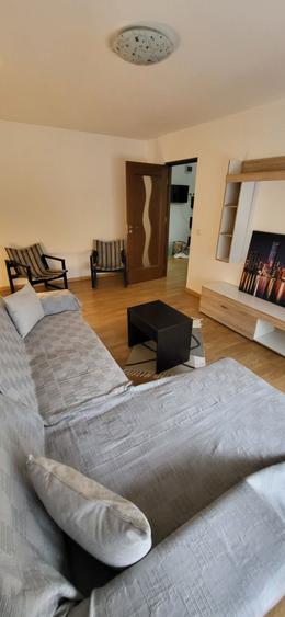 Apartament cu 2 camere decomandat în Ultracentral