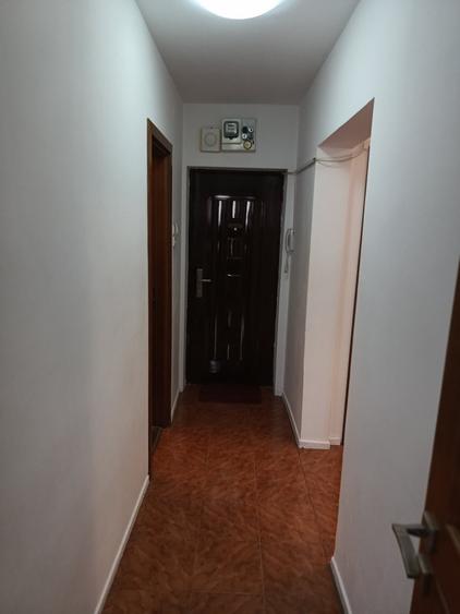 Apartament cu 2 camere decomandat, mobilat în Domenii