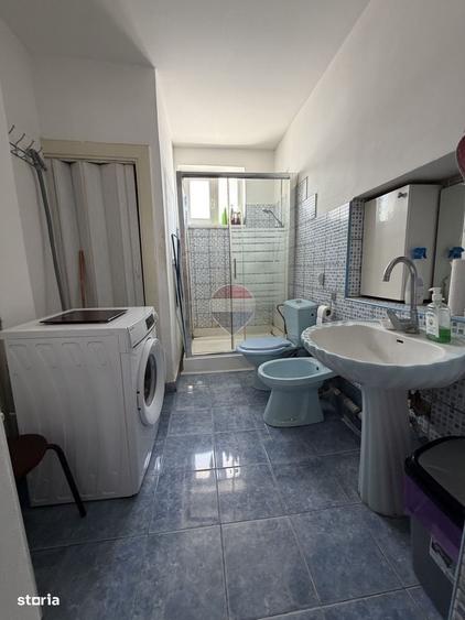 Apartament cu 4 camere în Central