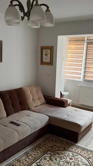 Apartament cu 2 camere semidecomandat în Est