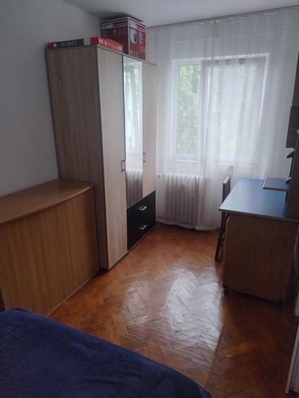Apartament cu 2 camere nedecomandat, mobilat în Brotăcei